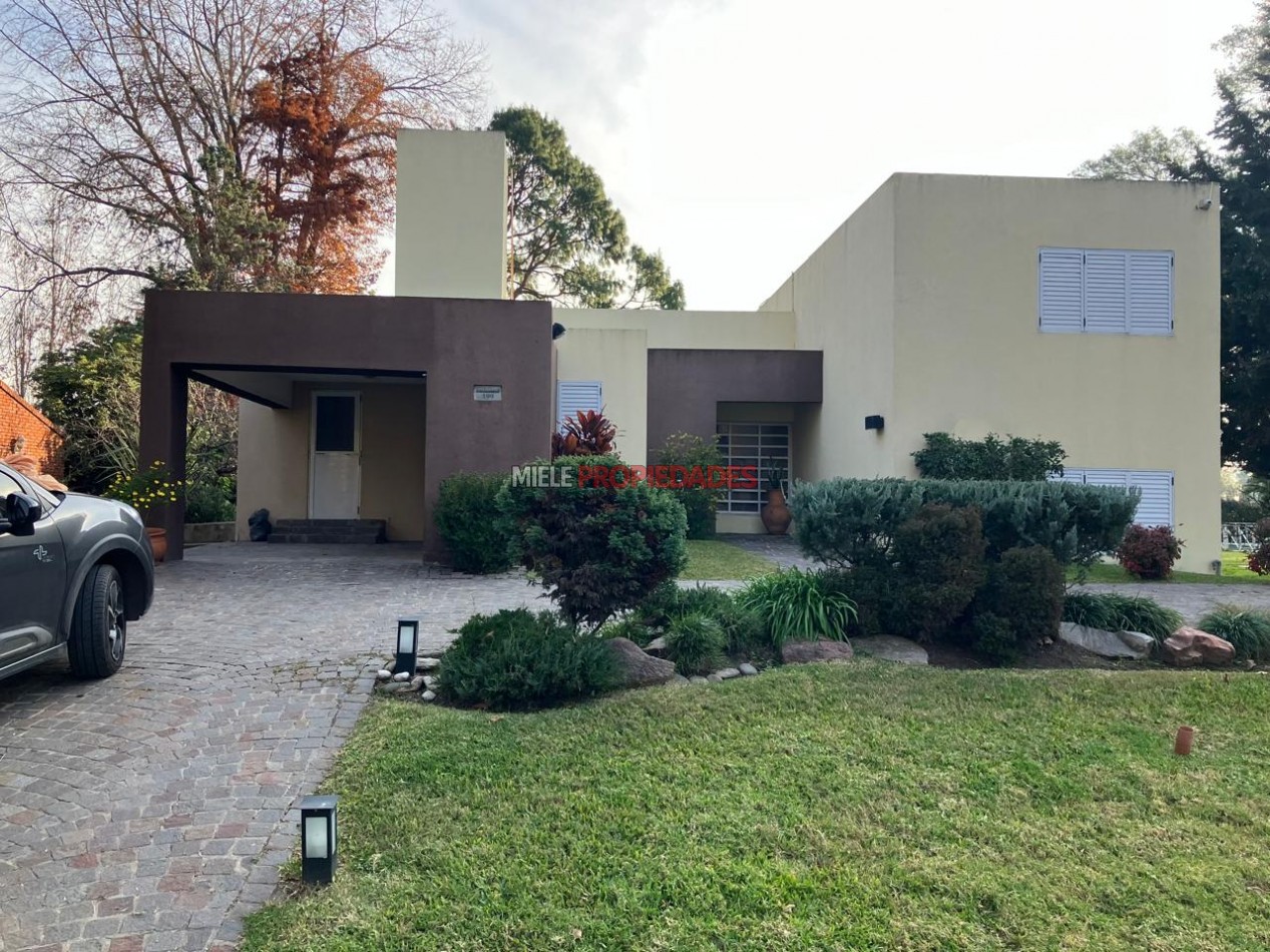 CASAQUINTA c/ plano y escritura